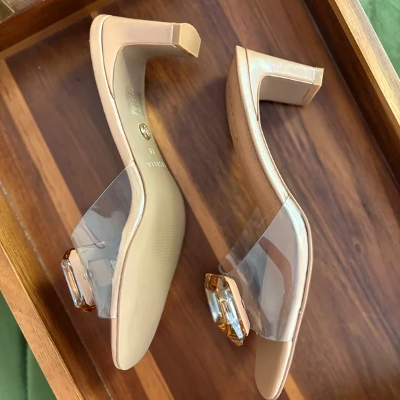 Cecelia New York Park Ave Jewel Tea Heels - Picture 4 of 5